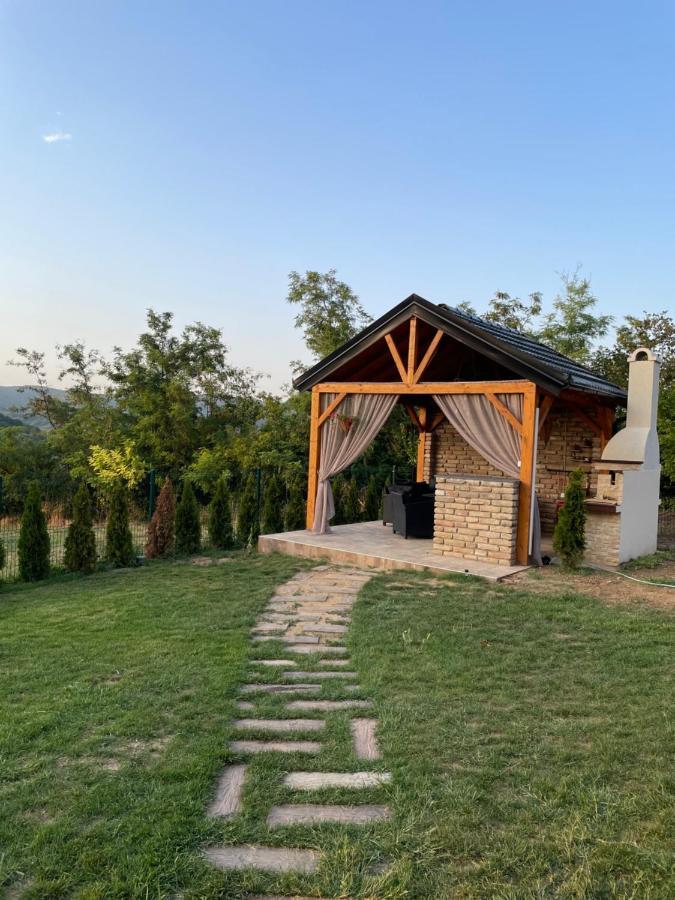 Vila Grujic Vrdnik Exteriör bild